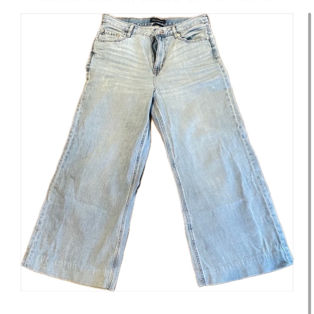 Aeropostale High-Rise Super Wide Leg Jeans 12R - inseam 29 inch